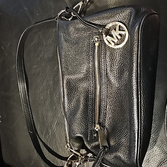MICHAEL Michael Kors Handbags - Michael Kors Black Leather Cross Body Bag